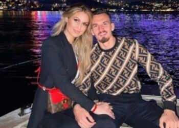 Vesa shokon me rrëfimin: Babai i Mërgimit më kërcënoi se do më…