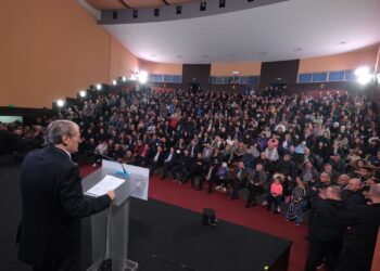 Berisha nga Kavaja: Të ngrihemi si në ’90, Rama mbrohet nga serial-killera