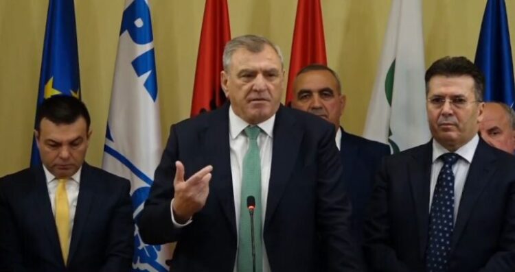 Duka: Basha dhe Berisha t’i lënë mënjanë hallet individuale…