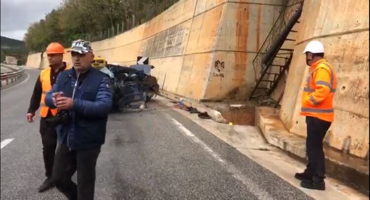 Aksident fatal në Kukës, një i vdekur dhe një i plagosur rëndë