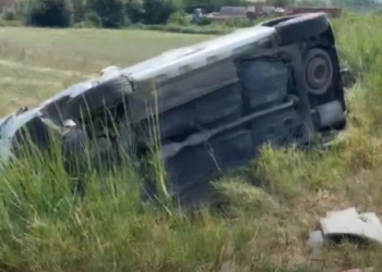 Aksident i rëndë në autostradën Tiranë-Durrës, humb jetën i riu