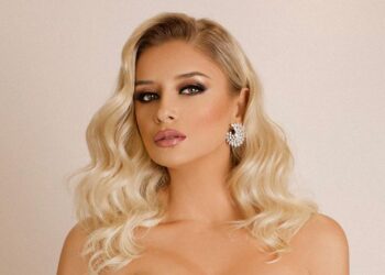 Surprizon Alketa Vejsiu, shfaqet në kopertinën e revistës së famshme