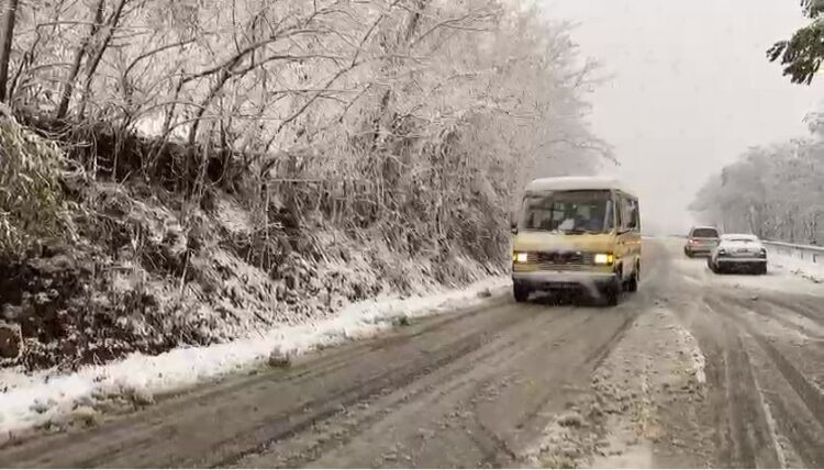 Reshjet e dëborës, bllokohet kalimi në Bypass-in e Rrugës së Arbrit