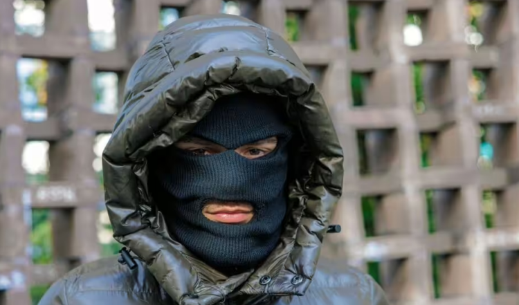 Kontrabandisti shqiptar: Dërgoj 6000 emigrantë në vit në Angli!