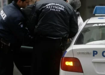 Shqiptari tenton të vrasë kunatin, qëllon në ajër për t’i ikur Policisë