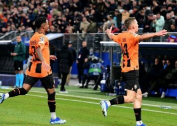Shakhtar surprizon Barcelonën