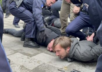 Protesta në Prishtinë, arrestohet lideri i PSD-së, Dardan Molliqaj