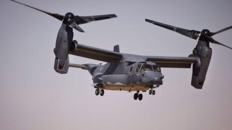 Avioni ushtarak amerikan rrëzohet në oqean, me 8 persona në bord