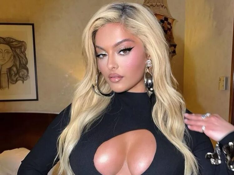 Foto tunduese me bikini, Bebe Rexha ‘provokon’ fansat nga…