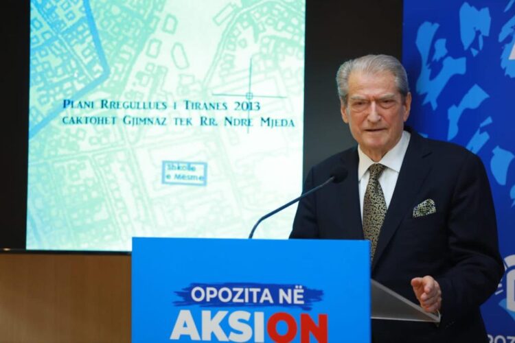 Berisha publikon dokumentet: Si e vodhën Rama dhe Bolino tokën…