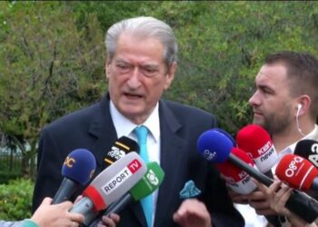 “Rama do të përdorë ushtrinë..”, Berisha: Parlamenti nën shtetrrethim