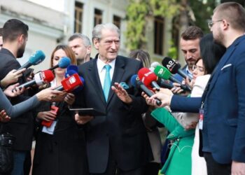 Berisha paralajmëron: Edhe në Hënë të shkojë, Rama do të marrë…