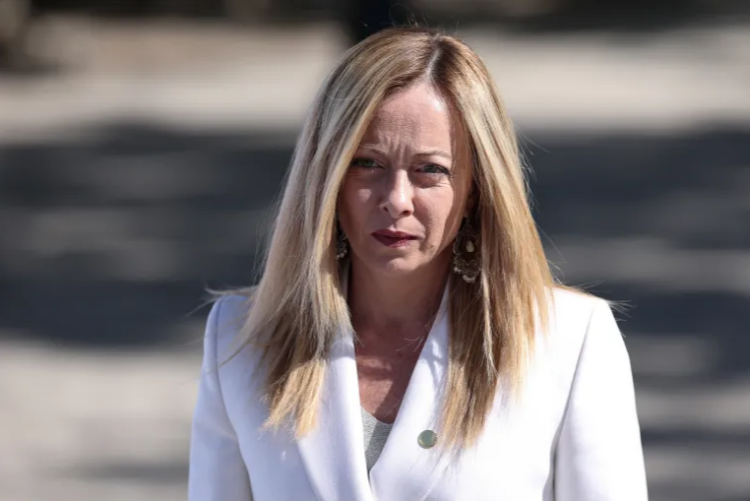 Dorëhiqet këshilltari i Giorgia Meloni pas skandalit të telefonatës