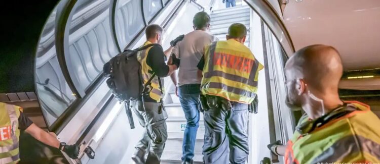 Gjermania prezanton ligjin për kthimin më të shpejtë të emigrantëve