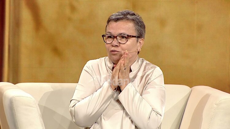 Me vajzën e sapolindur në spital, trondit Dhurata: Vjehrra tha le të vdesë…