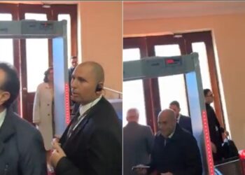 Garda kontrollon deputetët para hyrjes në sallë/ Dogjani: Diktaturë..