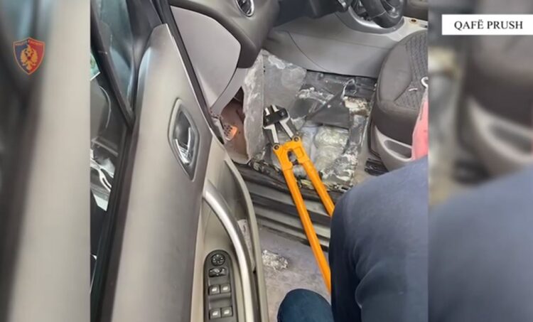 EMRI/ Tentoi të trafikonte drogë drejt Kosovës, pranga 38-vjeçarit