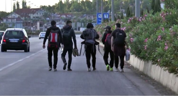 Gjendet i vdekur emigranti në kufi me Greqinë, dyshimet e para