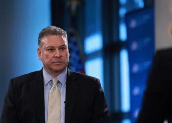 Escobar i prerë me Vuçiç dhe Kurtin: Zbatimi i marrëveshjes, detyrim