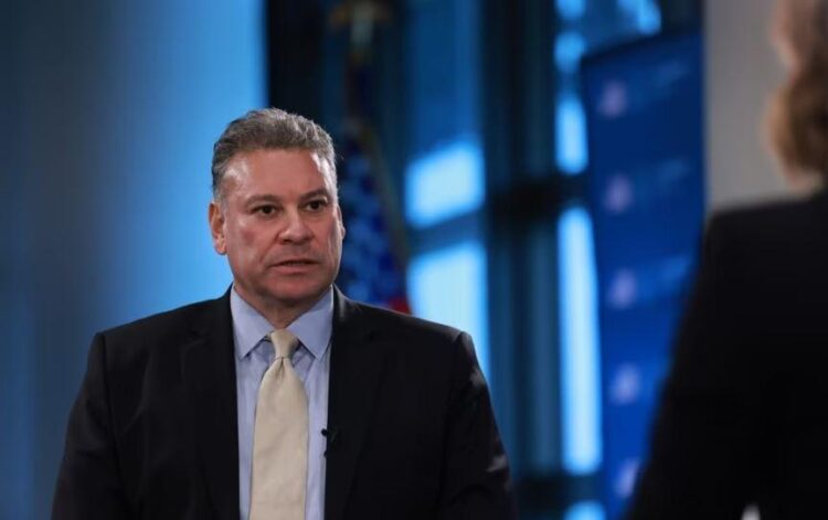 Escobar i prerë me Vuçiç dhe Kurtin: Zbatimi i marrëveshjes, detyrim