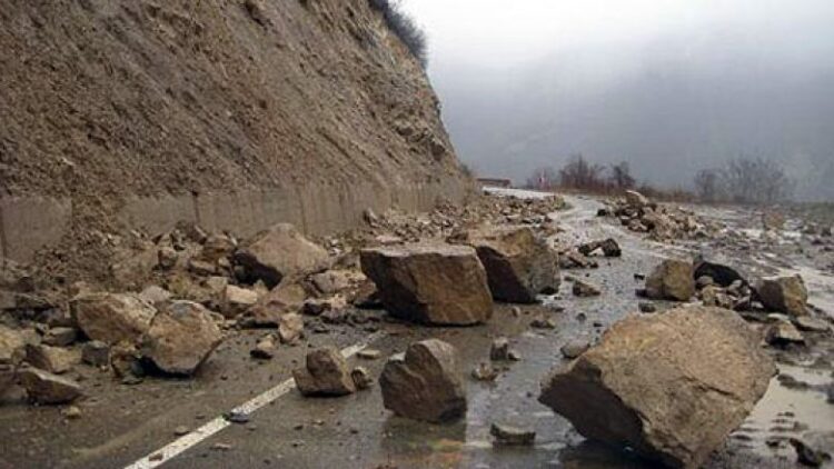 Shembet masivi i gurëve në aksin Fushë Arrëz-Mirditë, ARRSH apel për shoferët