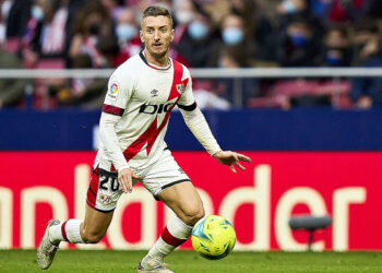 Ivan Balliu shqetëson Silvinjon, mbrojtësi ndjen shqetësime në gju