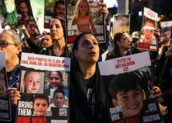 Izraeli dhe Hamasi arrijnë marrëveshjen për një pauzë të luftimeve