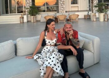 Zbulohet porosia e Luizit dhe Kiarës, pse u mbajt e fshehtë shtatzënia