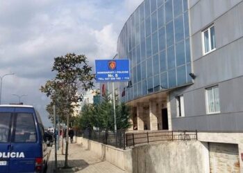 Detaje/ Shpërthimi me tritol në Kamëz, kujt i përket lokali