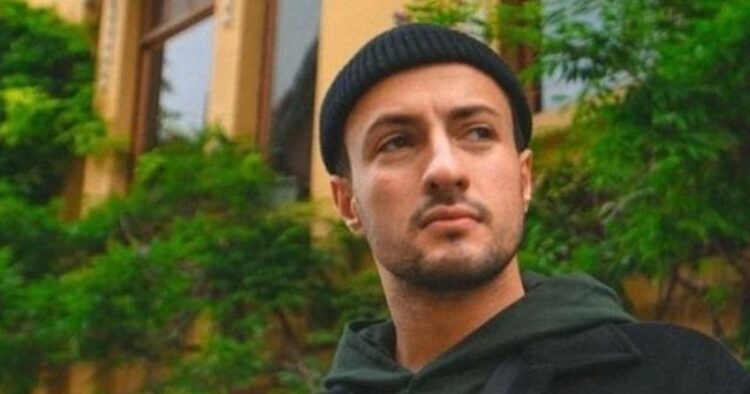 Plane për një fëmijë? Krist Aliaj habit ndjekësit me përgjigjen