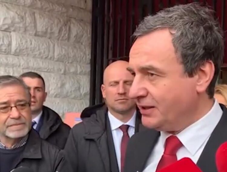 Kurti uron Pavarësinë nga Vlora, i shmanget pyetjeve për Ramën