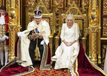 Mbreti Charles mban fjalimin e parë mbretëror, që nga viti 1951