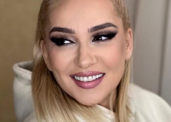 Kur do të na bëhesh nuse? Monika Lubonja habit me përgjigjen