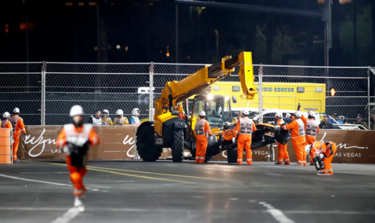 Formula 1, piloti britanik aksidentohet, dërgohet në spital (VIDEO)