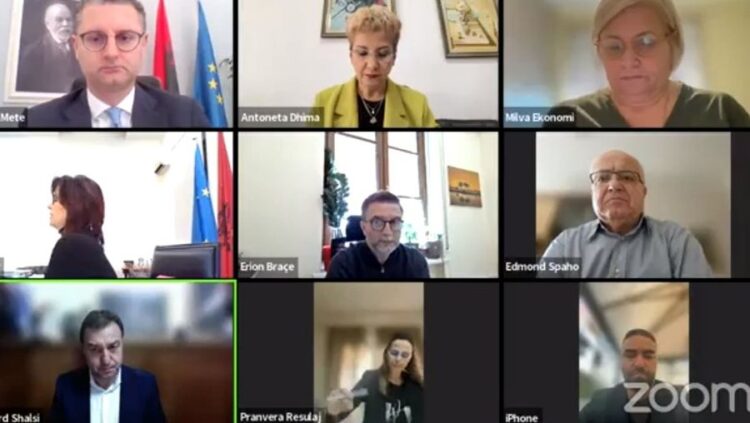 Edhe opozita online, “Ekonomia” miraton në parim projektbuxhetin 2024