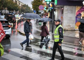 “Mot i rënduar”, Rama apel shoferëve: Evitoni lëvizjet e panevojshme