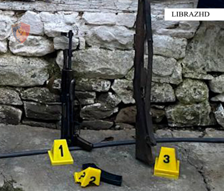 Librazhd, vihet në pranga një shtetas, ishte shpallur në kërkim!
