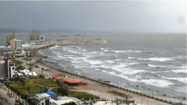 Gjendet nga peshkatarët trupi i pajetë i një 42-vjeçari në Durrësi