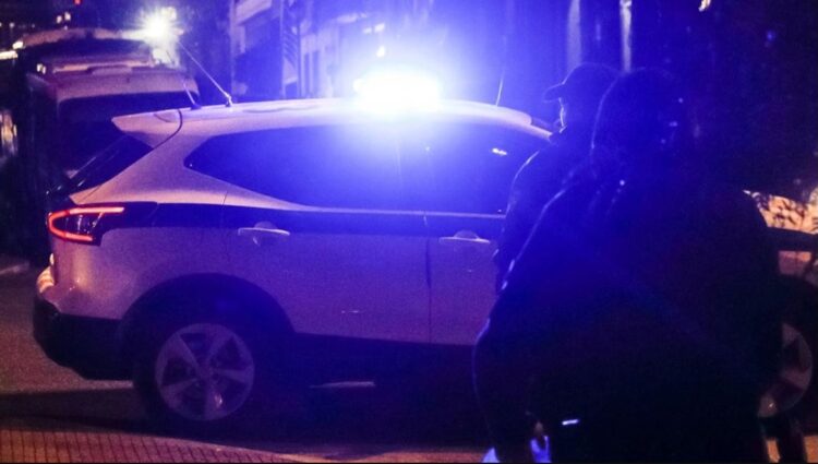 Vdes 60-vjeçari shqiptar që u qëllua me plumb në gjoks në Greqi!