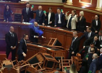 Armë në Parlament? Reagon Garda e Republikës: Pretendim i pavërtetë