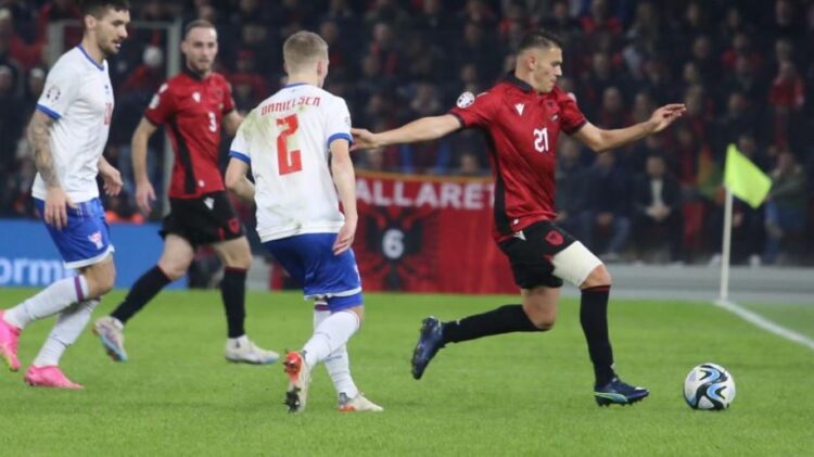 Përfundon pa gola pjesa e parë Shqipëri–Ishujt Faroe