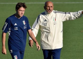 Spaleti publikon listën e lojtarëve të grumbulluar