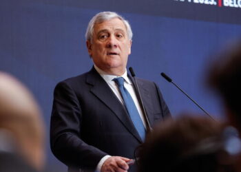Marrëveshja për refugjatët, Tajani: Një model, jo ​​vetëm për Italinë
