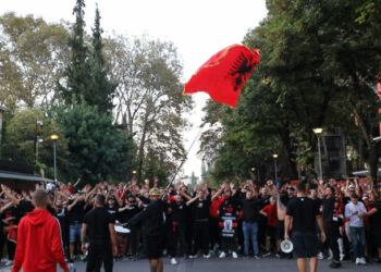 Sfida me Ishujt Faroe, FSHF njoftim të rëndësishëm për tifozët kuqezi