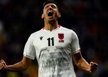 Historia tronditëse e Uzunit: Kaluam familjarisht nga pylli për në…