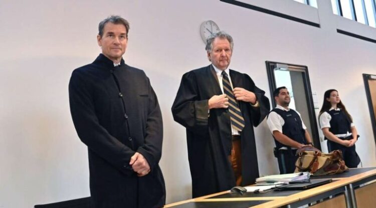 Kërcënoi fqinjën me motosharrë, gjykata gjerman gjobit Jens Lehmann