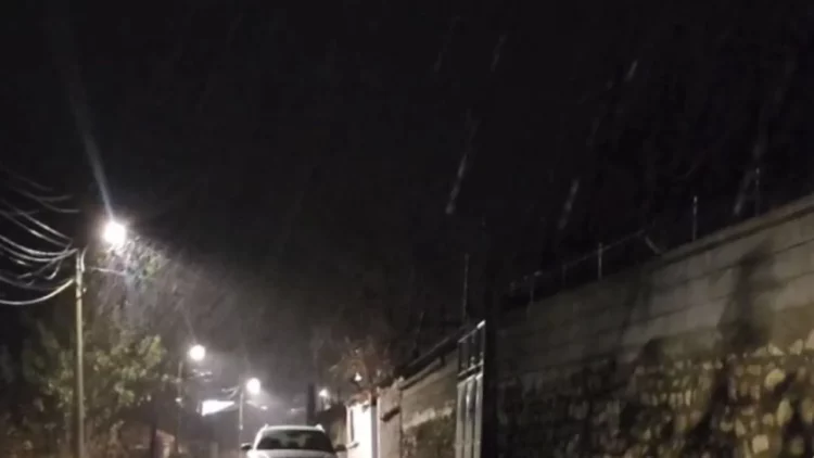 Borë në juglindje, reshje në Korçë dhe fshatrat turistikë