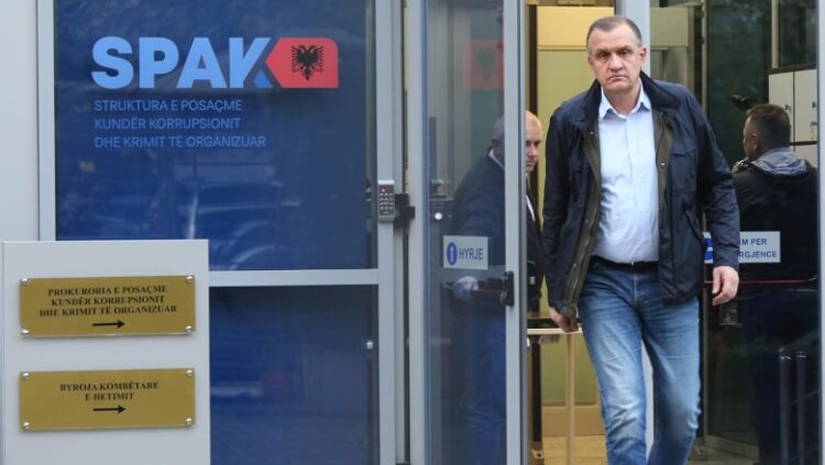 Grupi negociator Shqipëri-BE, largohet Ilir Beqaj, vjen Jona Suli