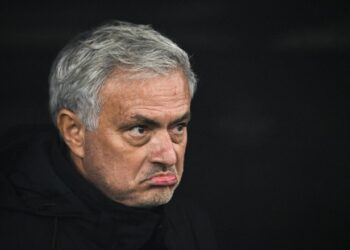 Mourinho-Guardiolës: Vetëm ai e ka këtë luks, edhe play-off nuk…