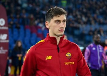 Marash Kumbulla fillon stërvitjen me Romën